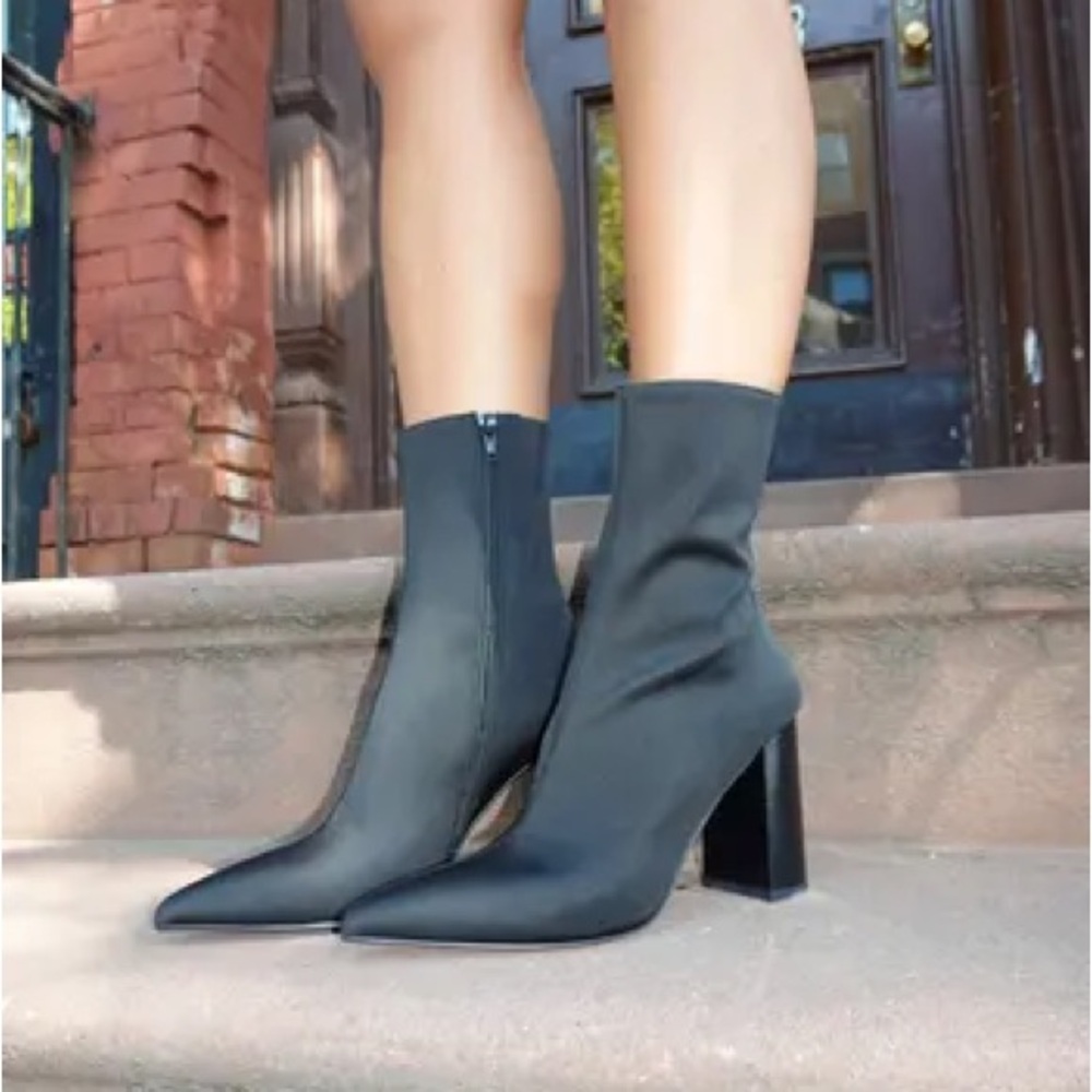 Jeffrey Campbell Siren Sock  Booties